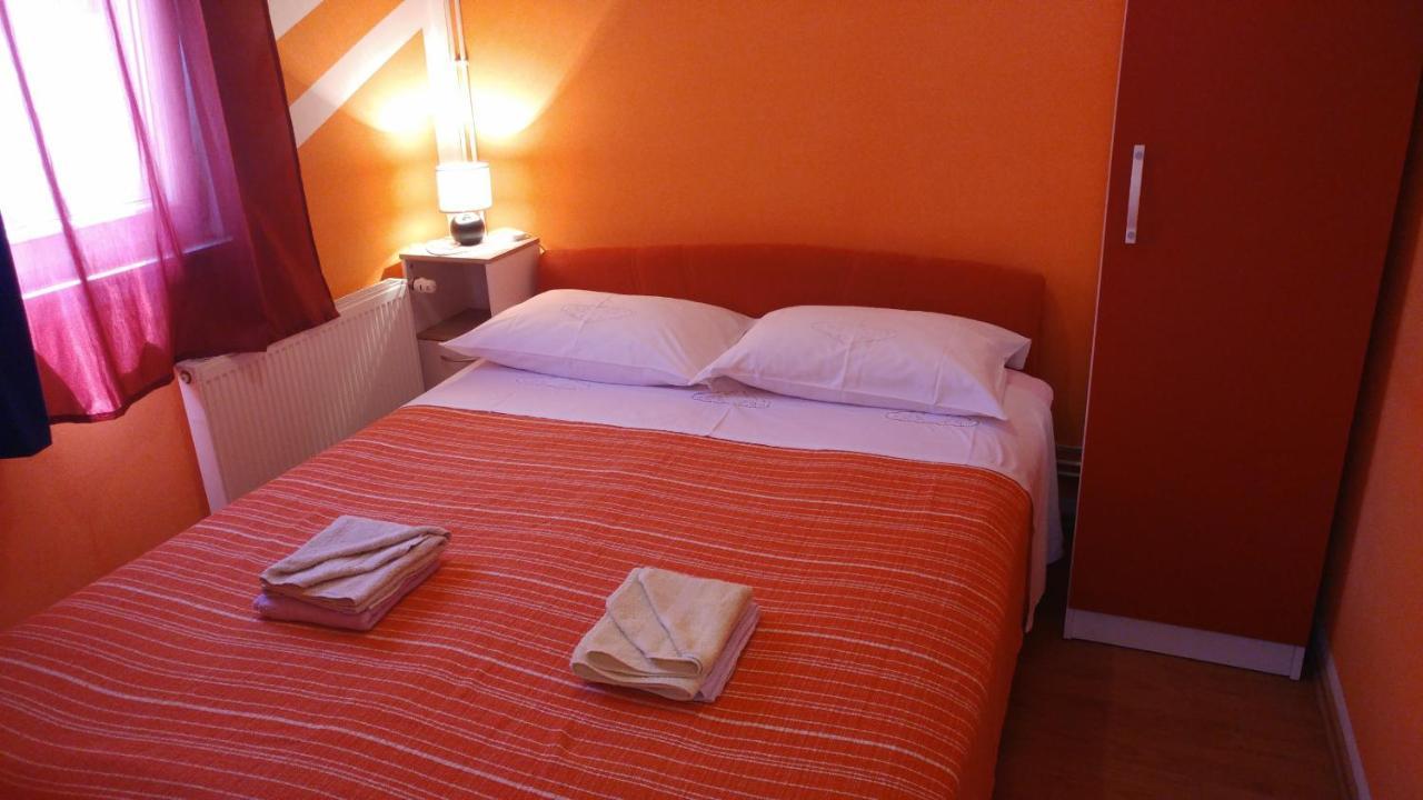 Apartment Tina Traù Esterno foto