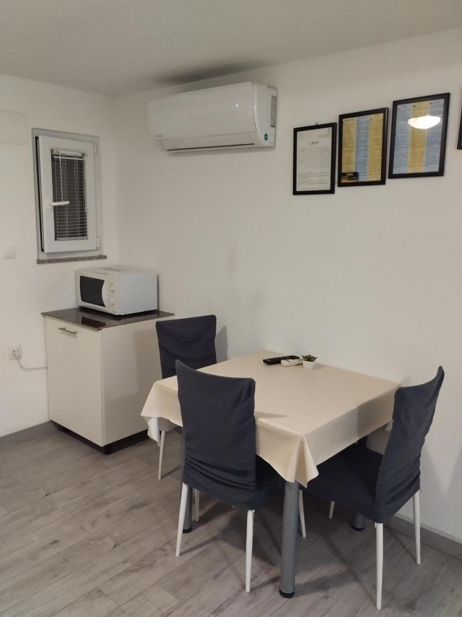 Apartment Tina Traù Esterno foto
