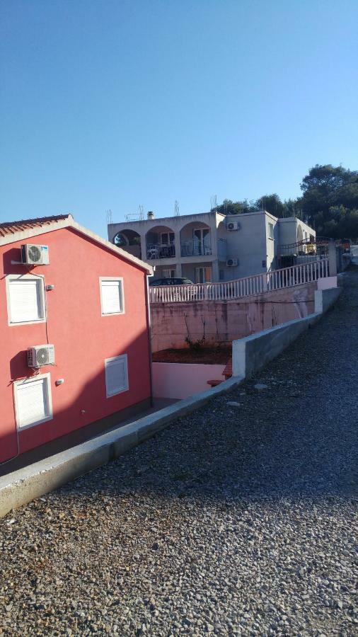 Apartment Tina Traù Esterno foto